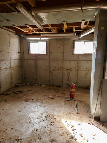 Attached shop/storage room