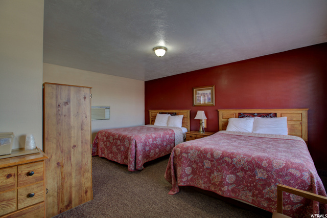132 E Center St, Panguitch, UT 84759 — photo 10