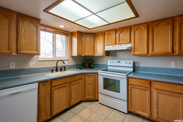 2586 N 1650 E, Layton, UT 84040 — photo 7