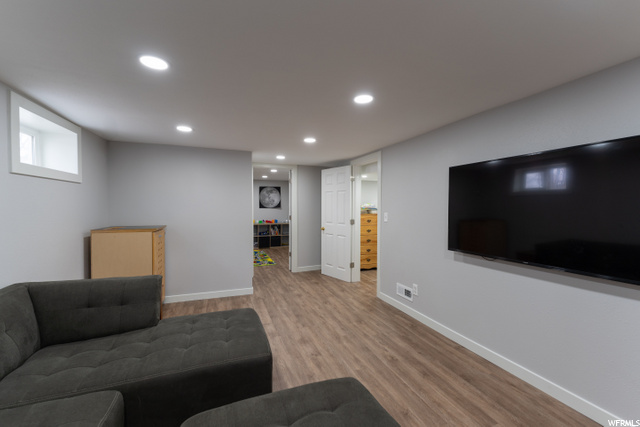 14 S 400 W, Hyrum, UT 84319 — photo 11