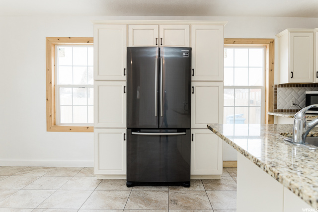 423 E 500 S, River Heights, UT 84321 — photo 10