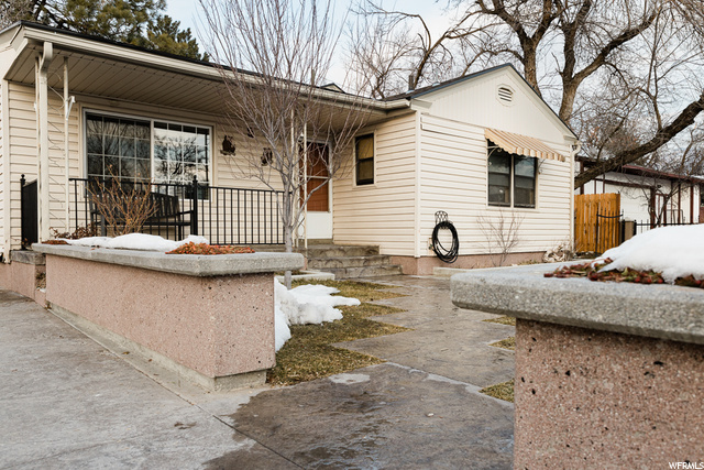 423 E 500 S, River Heights, UT 84321 — photo 3