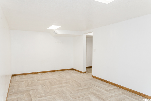 423 E 500 S, River Heights, UT 84321 — photo 11