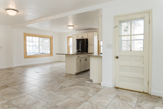 423 E 500 S, River Heights, UT 84321 — photo 8