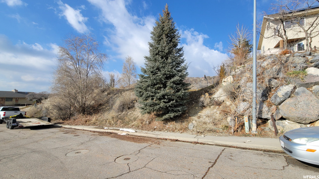 1065 E Hillside Cir, Provo, UT 84604 — photo 2