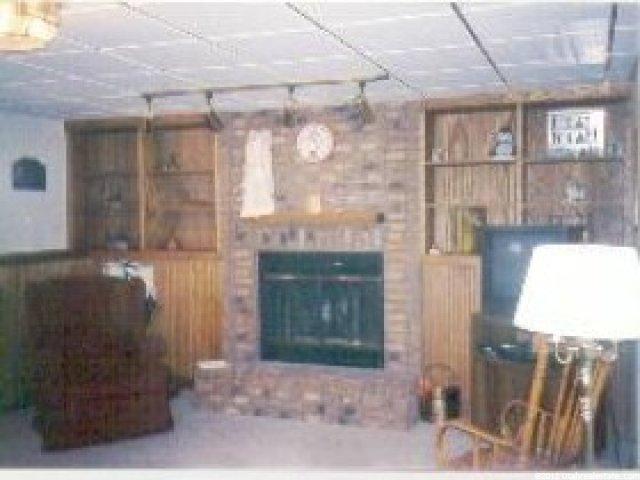 1693 Edgecliff Dr, Sandy, UT 84092 — photo 5