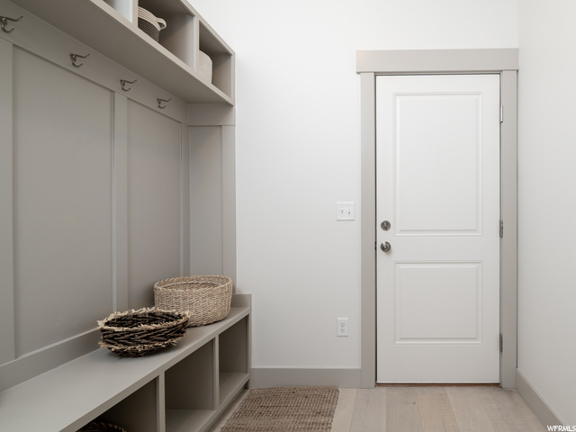 mudroom
