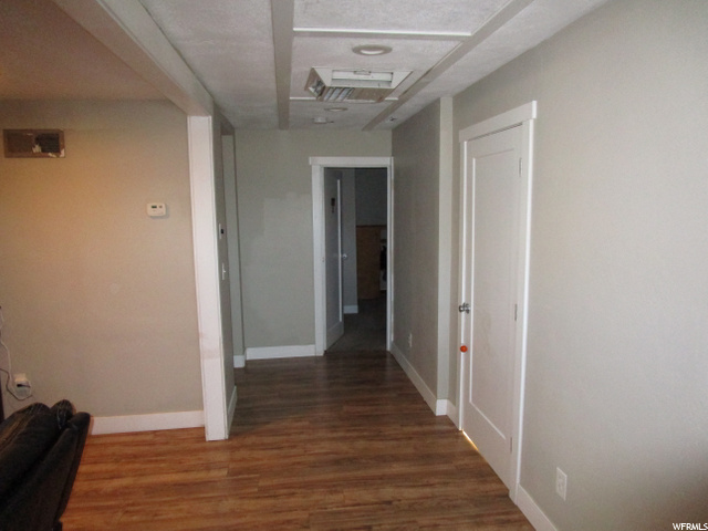 647 E Maple St S, Clearfield, UT 84015 — photo 10