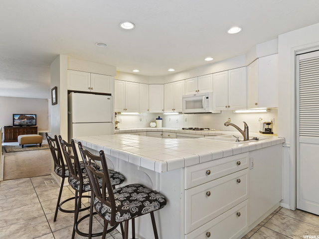 2512 E 1950 N, Layton, UT 84040 — photo 10