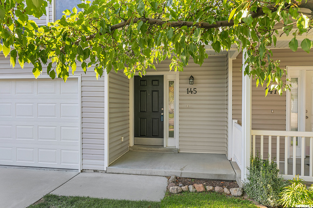 145 E Daisyfield Dr, Draper, UT 84020 — photo 2