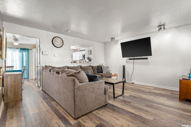 408 E 500 S, Clearfield, UT 84015 — photo 2