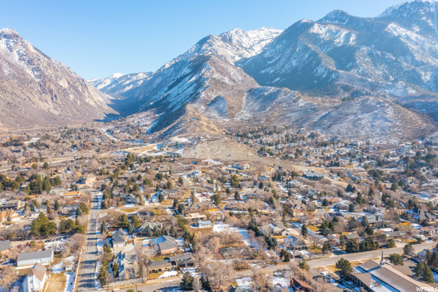 9855 S 3100 E, Sandy, UT 84092 — photo 12