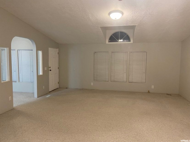 67 Sunset Dr, Layton, UT 84041 — photo 2