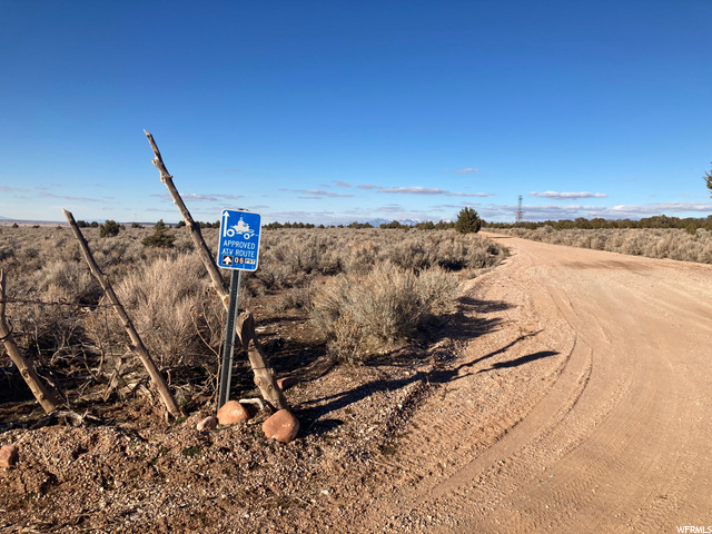 1900 W Meadow Creek Canyon Rd, Meadow, UT 84644
