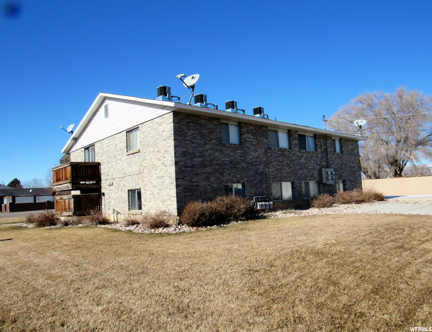 393 S 200 E, Vernal, UT 84078 — photo 4