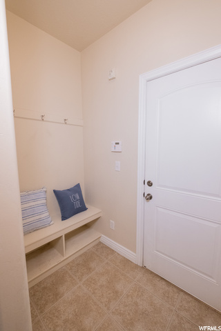 mudroom