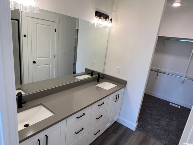537 S 655 E, Hyrum, UT 84319 — photo 8