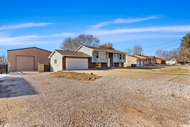 5895 S 3100 W, Roy, UT 84067 — photo 3