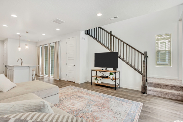 Spacious Main Living