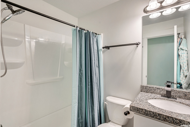 34 E 525 N, Layton, UT 84041 — photo 12