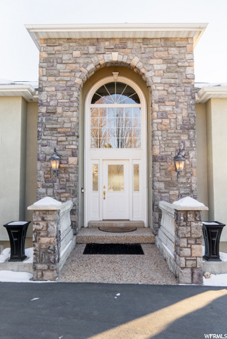 2036 E View Crest Cir, North Logan, UT 84341 — photo 4