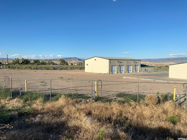 4395 E 4700 S, Vernal, UT 84078 — photo 2