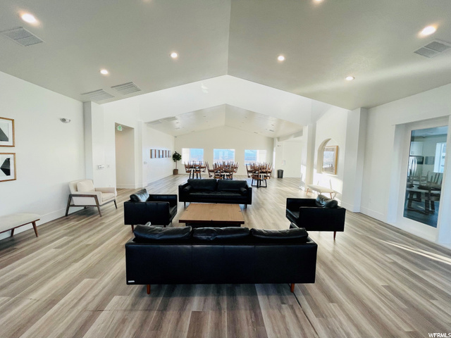 Clubhouse Rec Area
