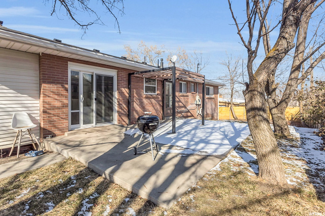 2473 S 450 E, Bountiful, UT 84010 — photo 4