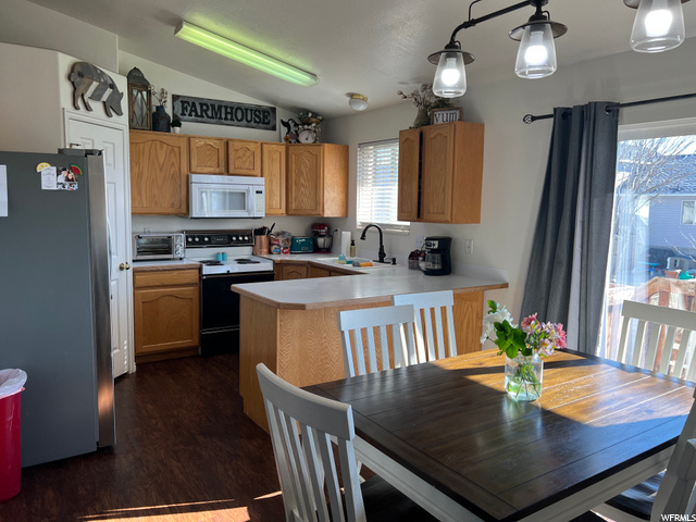 5464 S 4125 W, Roy, UT 84067 — photo 7