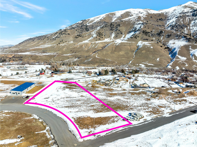 158 S 1720 E #10, Hyrum, UT 84319 — photo 2