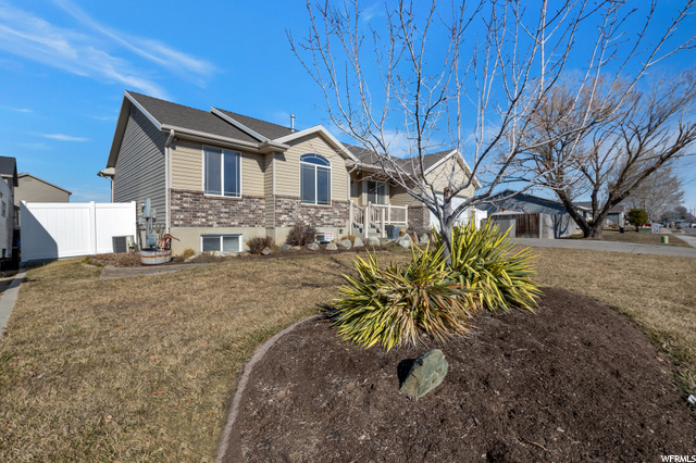2318 W 1680 N, Clinton, UT 84015 — photo 2