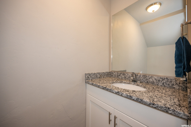283 W 20 N, Hyrum, UT 84319 — photo 10