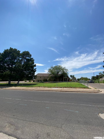 564 S 800 E, Clearfield, UT 84015 — photo 4
