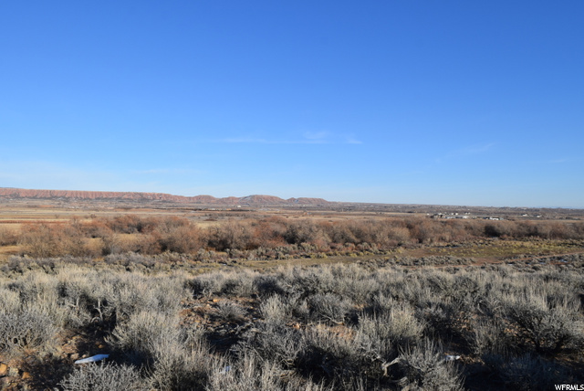 7130 E 8500 N, Lapoint, UT 84039 — photo 2