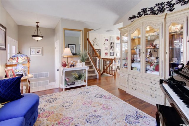 1826 E Hayes Dr, Layton, UT 84040 — photo 4