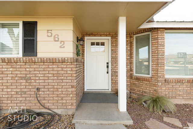 562 E Concord Way, St. George, UT 84770 — photo 5