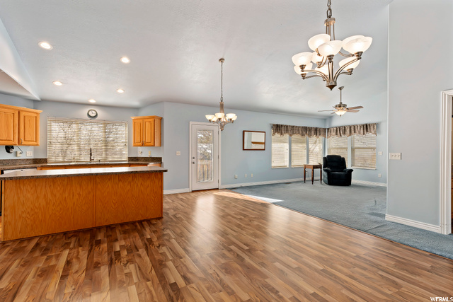 924 E Ward Rd, Kaysville, UT 84037 — photo 5