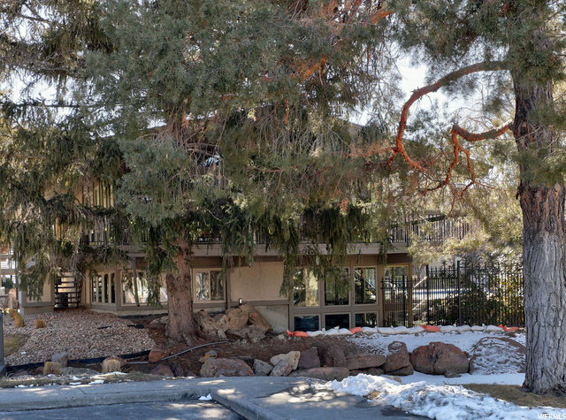 1570 E 5740 S, Murray, UT 84121 — photo 7