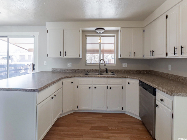 771 Panorama Dr, Ogden, UT 84403 — photo 8