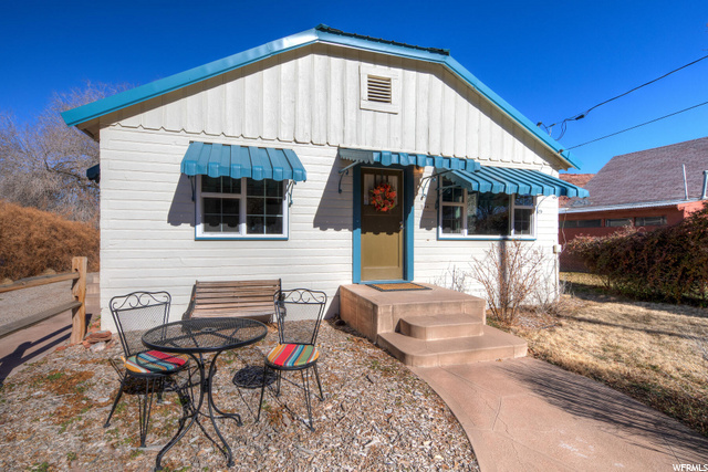 144 Walnut Ln, Moab, UT 84532 — photo 2