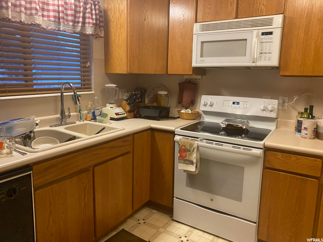 661 S Mountain Rd, Fruit Heights, UT 84037 — photo 8