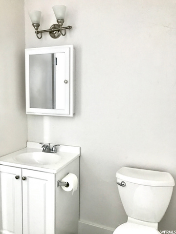 315 E 400 N, Logan, UT 84321 — photo 10