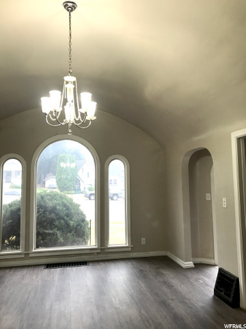 315 E 400 N, Logan, UT 84321 — photo 4
