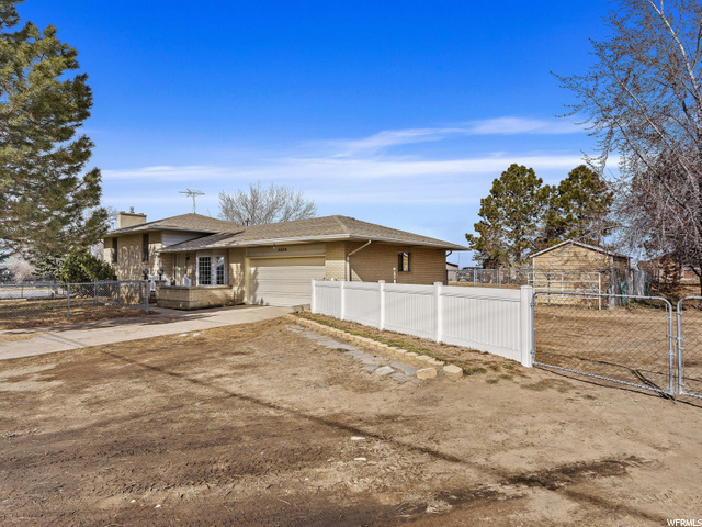 4030 W 2550 S, Taylor, UT 84401 — photo 4
