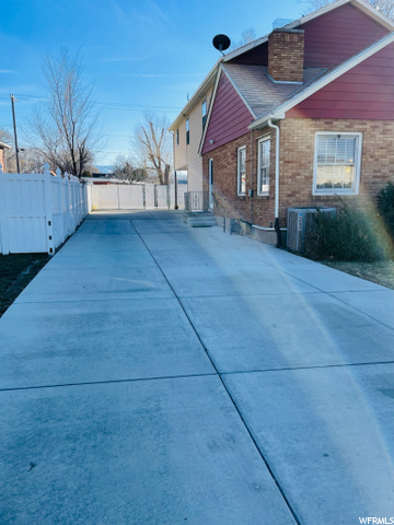 175 W 300 N, Bountiful, UT 84010 — photo 4