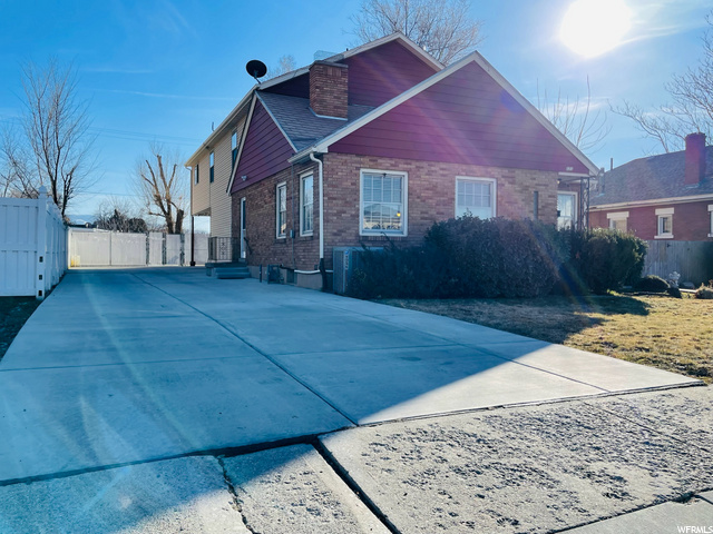 175 W 300 N, Bountiful, UT 84010 — photo 2
