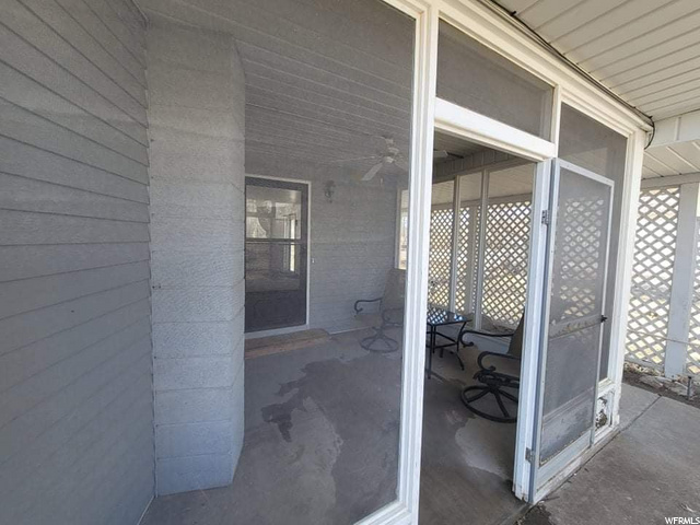 Screened patio