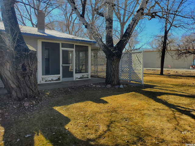 Screened covered patio