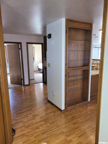 Entry to Kitchen
