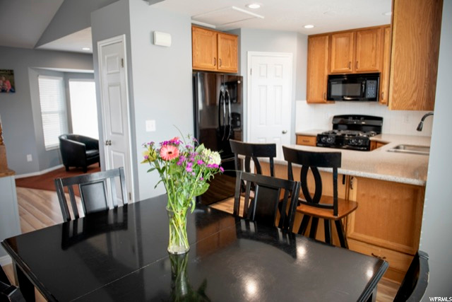 958 E Meadow Way E, Layton, UT 84041 — photo 11